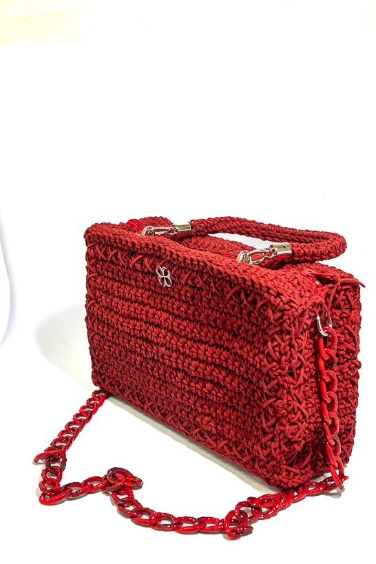 SUEDE ROUGE
