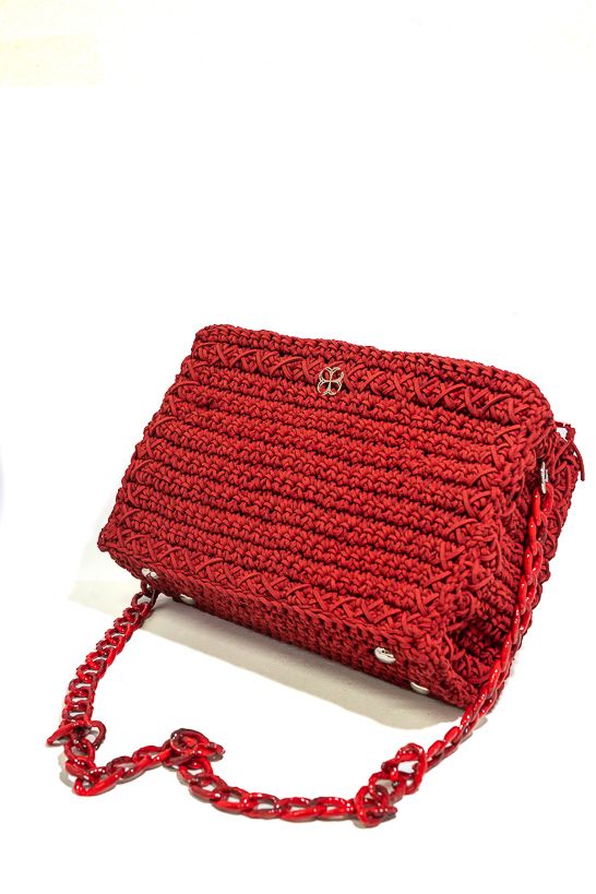SUEDE ROUGE